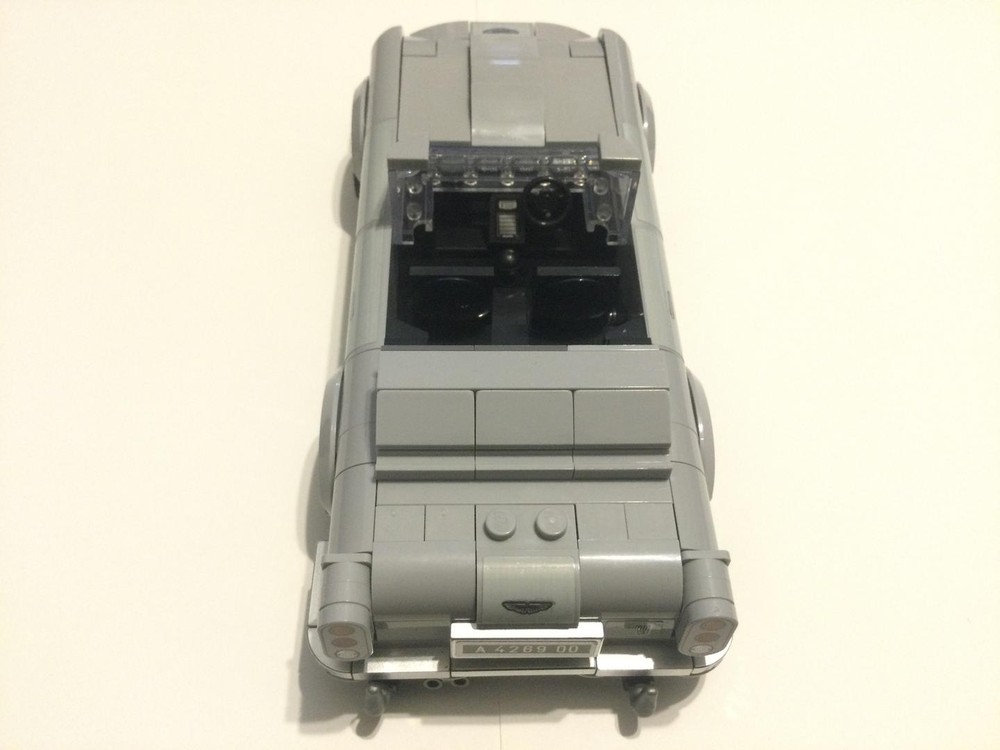 Lego set 76911 mod