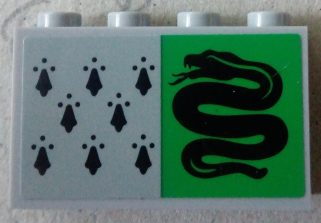 Lego Panel 1 x 4 x 2 with Side Supports - Hollow Studs with 8 Black Spires and Snake on Green Background Pattern (Sticker) - Set 75956