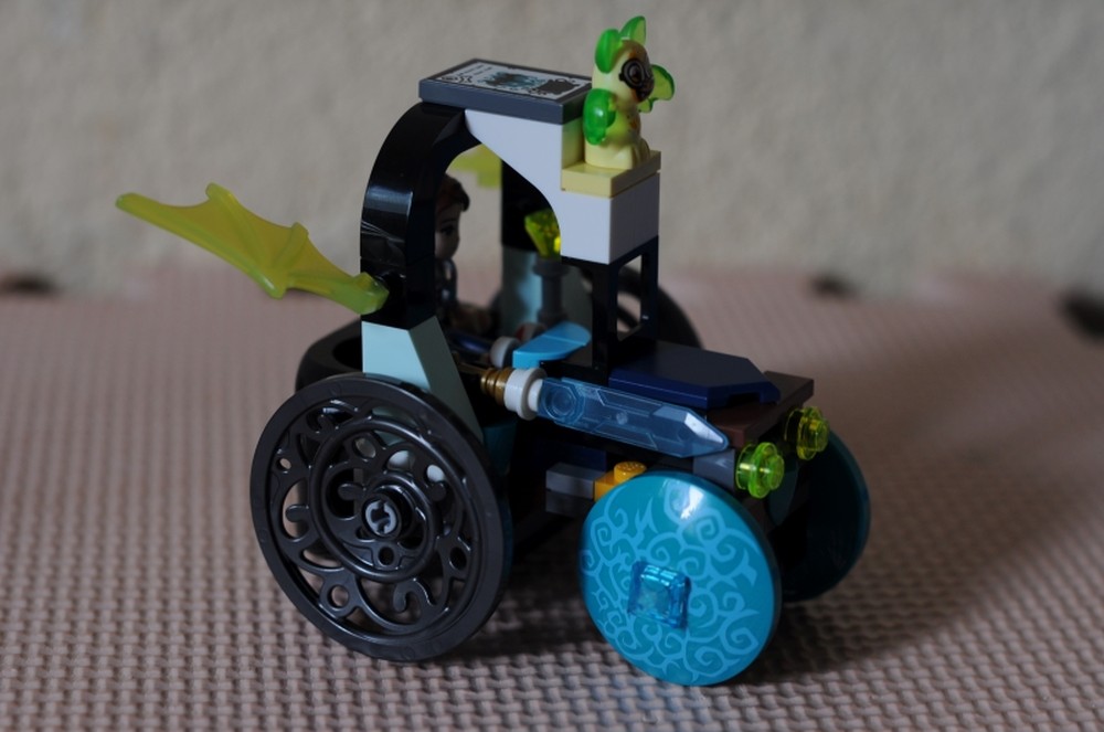 Lego 41195 magic car - Alternate build Emily & Noctura's Showdown