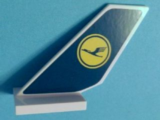 Lego Tail Shuttle with Lufthansa Logo Pattern on Both Sides (Stickers) - Set 40146 / White