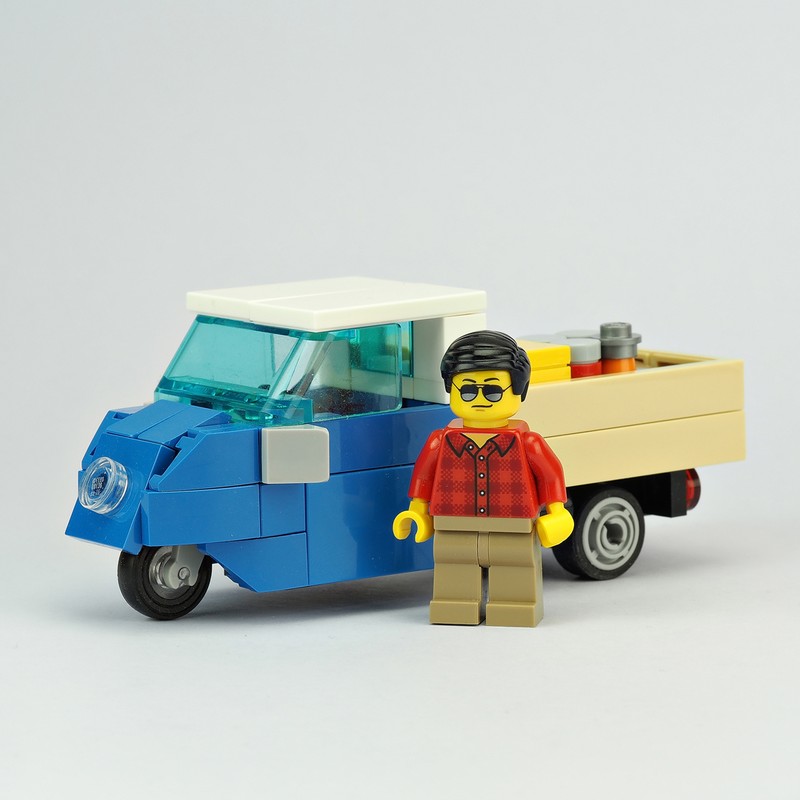 Lego 3 Wheels Truck