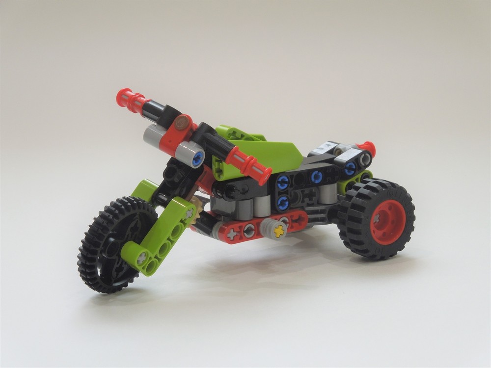 Lego trike chopper 42102c
