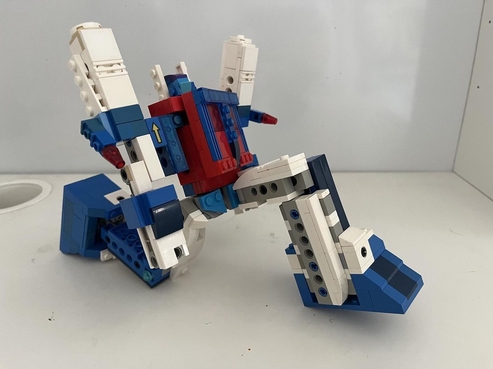 Lego Ultra Magnus