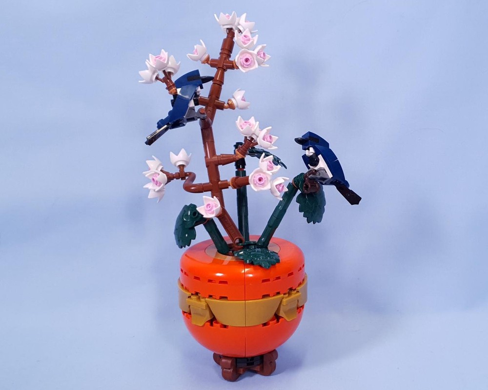 Lego Good Fortune Vase