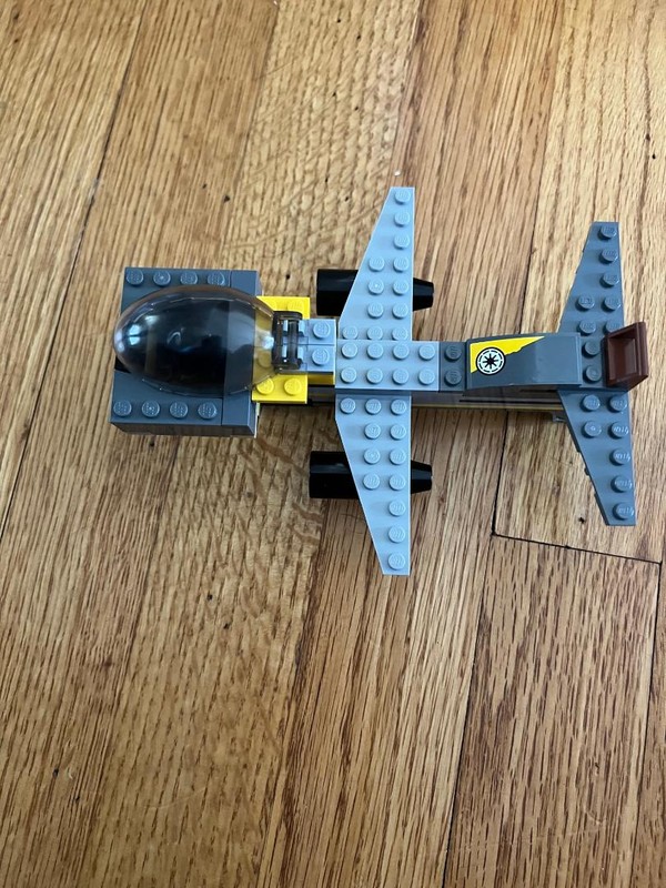 Lego 75214 Lego airplane with small tail stabilizer
