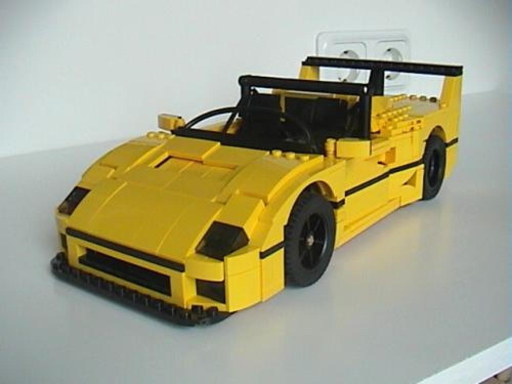 Lego Ferrari F-40 Barchetta