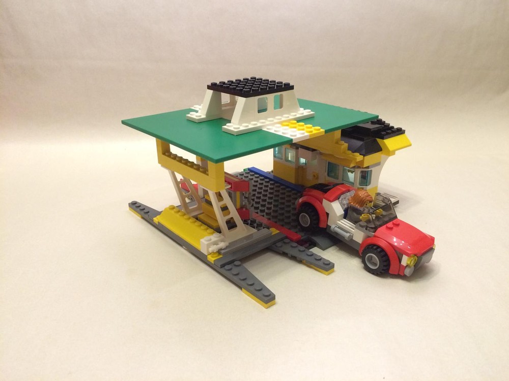 Lego Premium Gas Station