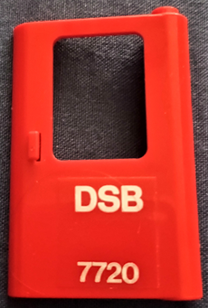 Lego Door 1 x 4 x 5 Train Right, Thin Support at Bottom with White 'DSB 7720' Pattern (Sticker) - Set 7720