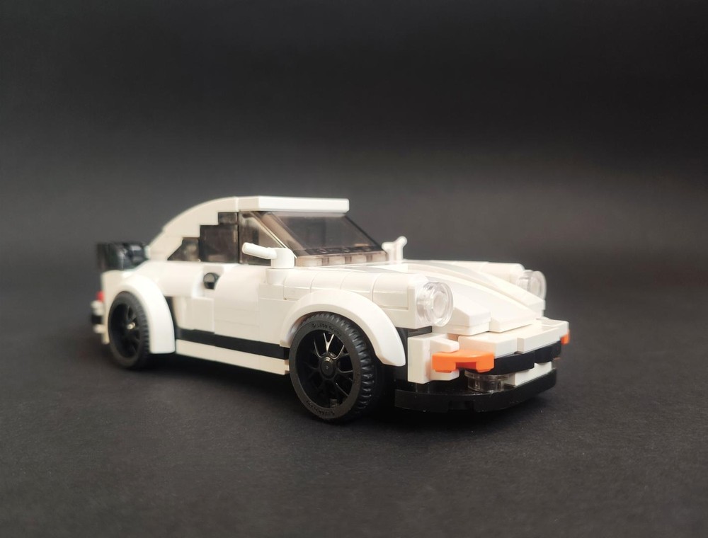 Lego Porsche 911 Carrera minifig scale
