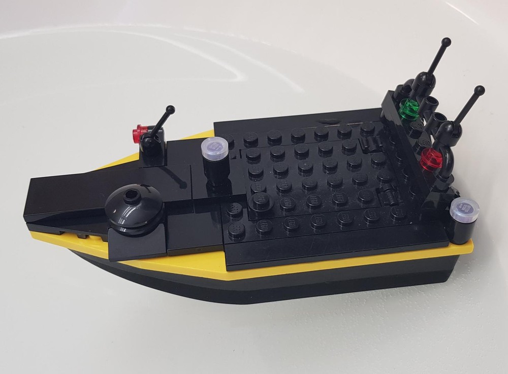 Lego AI missile carrying speedboat