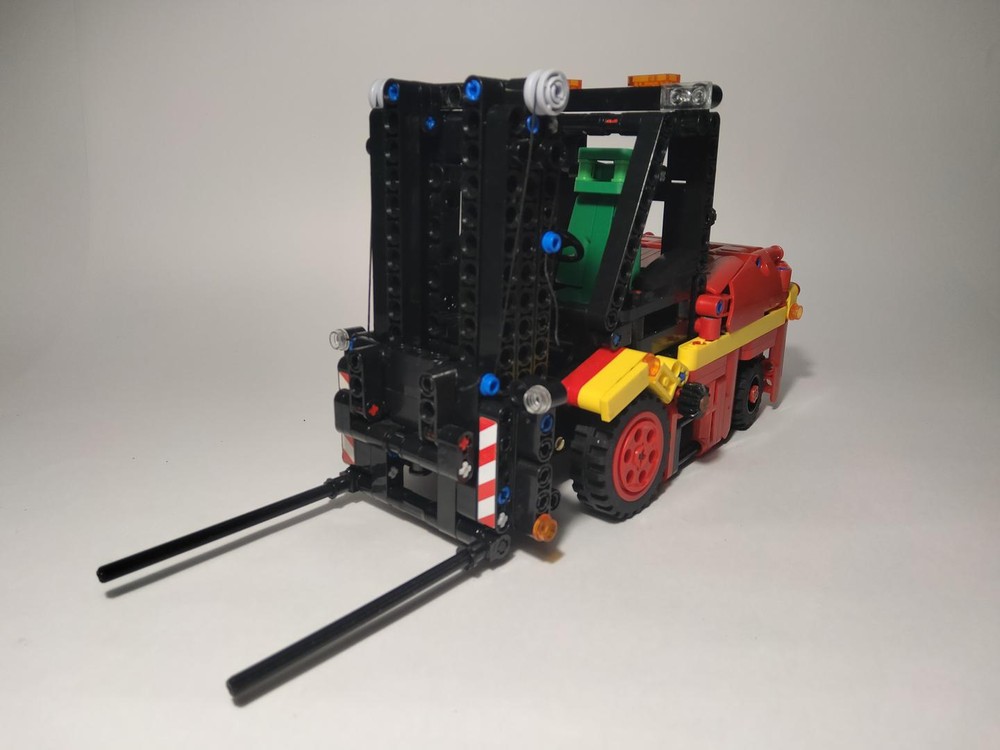 Lego forklift