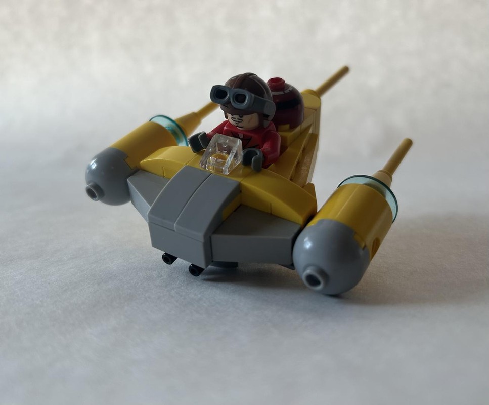 Lego N-1 Starfighter Microfighter