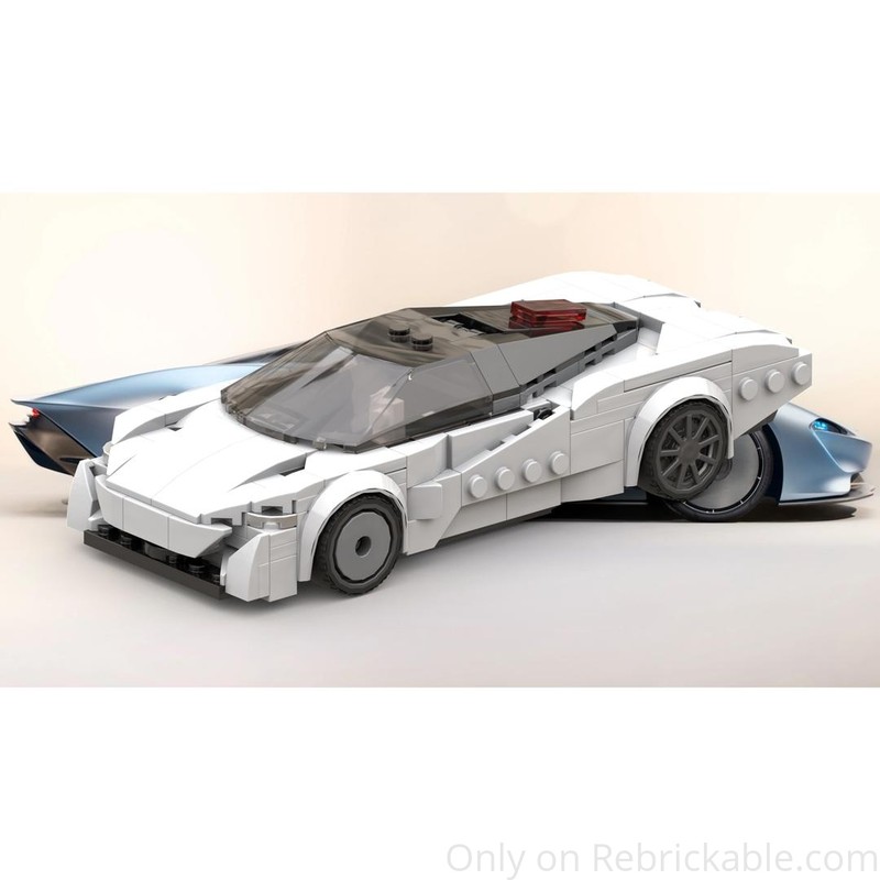Lego McLaren Speedtail (8 wide Speed Champions scale)