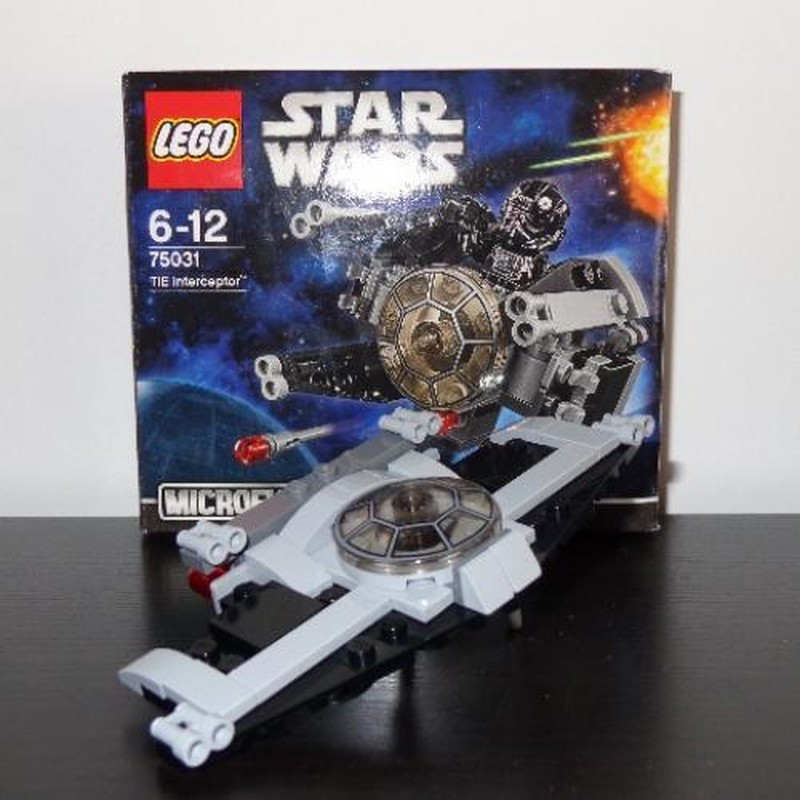 Lego 75031 Delta wing