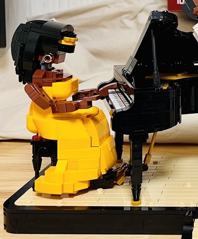Lego Classical pianist - 21334 modification
