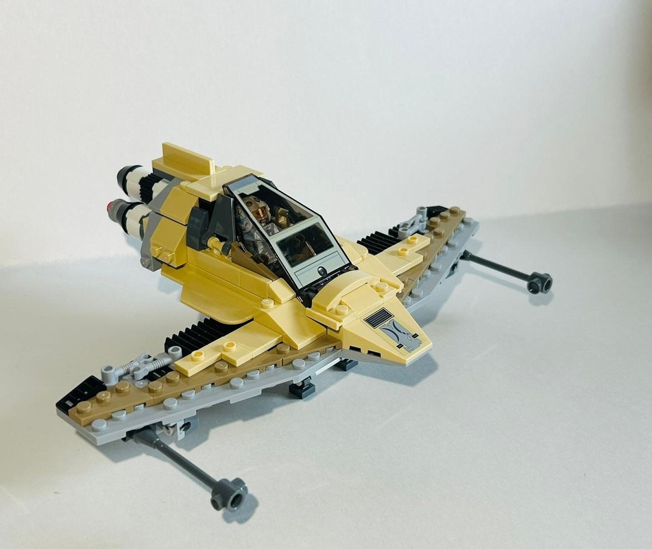 Lego "Sandspeeder" from 75204-1