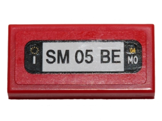 Lego Tile 1 x 2 with 'SM 05 BE' Pattern (Sticker) - Set 40191 / Red