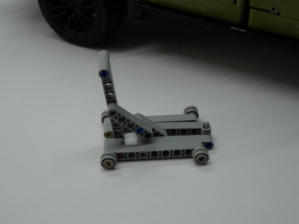 Lego Jack for Land Rover Defender