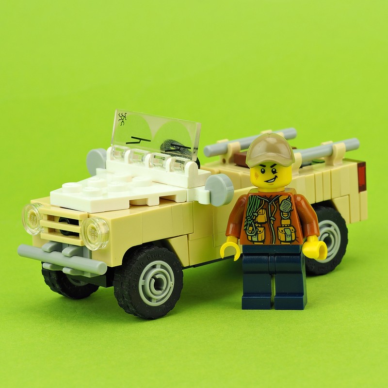 Lego Tan Off-Road Vehicle
