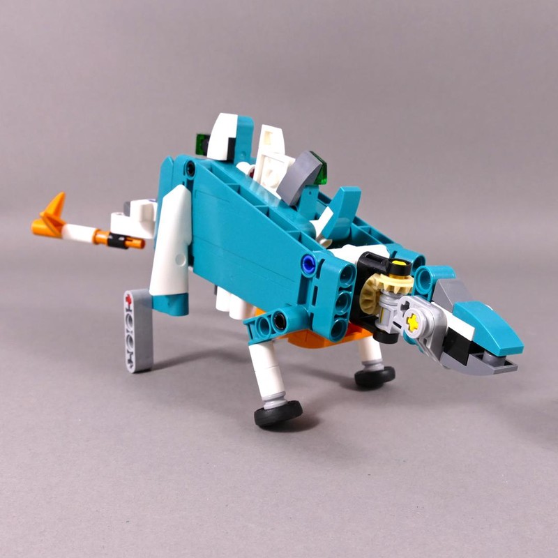 Lego Stegosaurus - LEGO Technic 42117 H Model