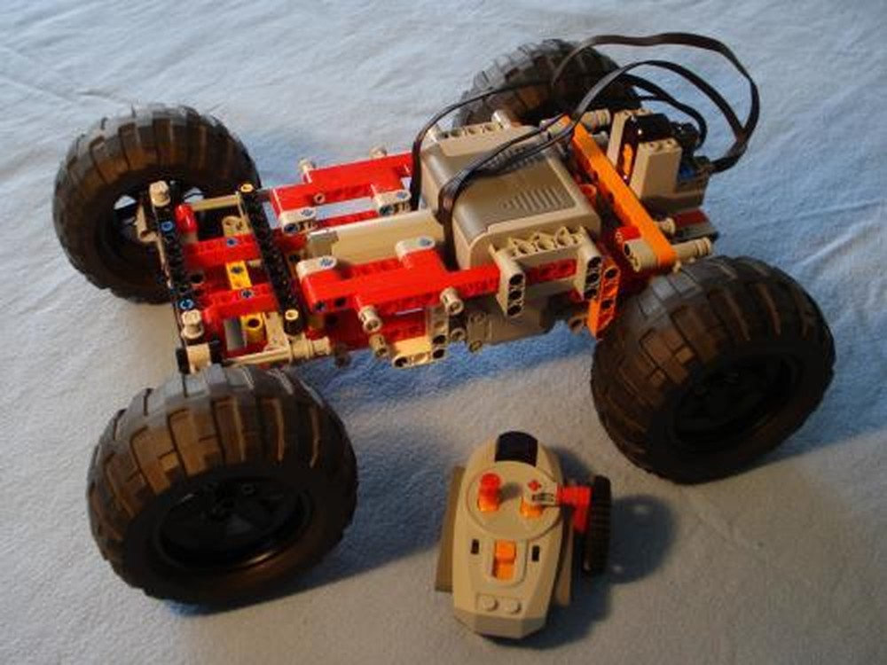 Lego Fast RC Car Chassis