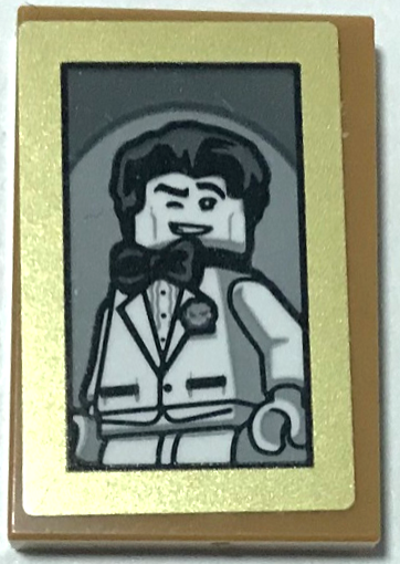 Lego Tile 2 x 3 with Picture of Bruce Wayne Minifigure in Gold Frame Pattern (Sticker) - Set 70922 / Medium Nougat