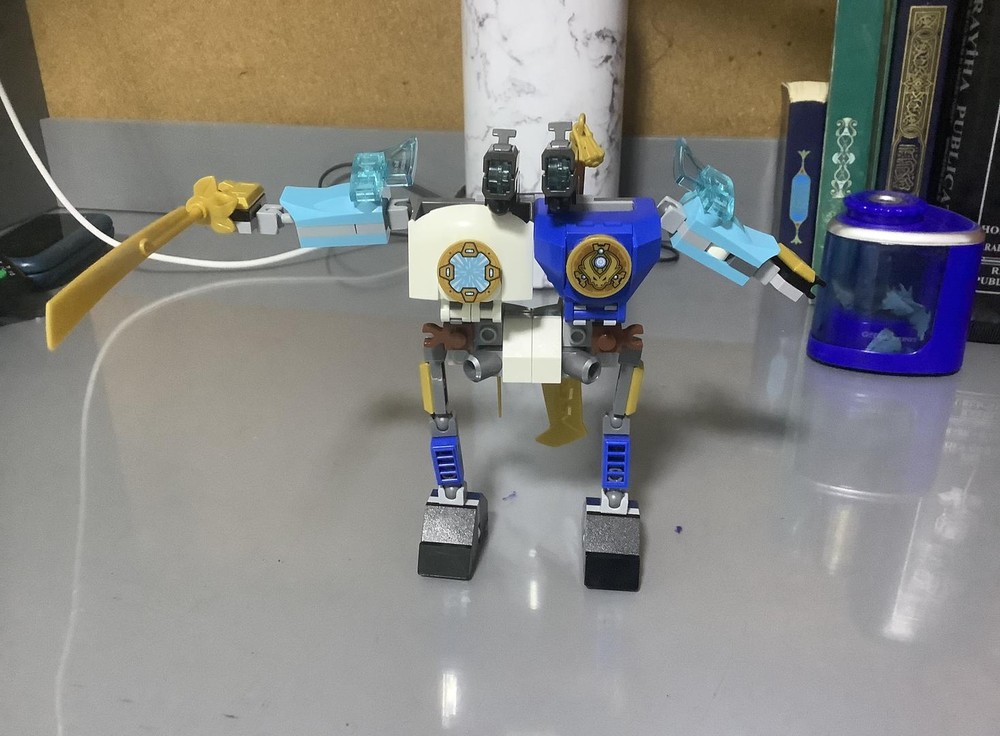 Lego zane and jay's knee mech