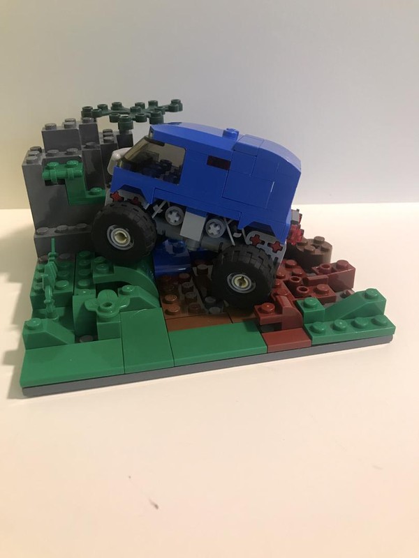 Lego Mini lego Dakar truck V2 - full suspention