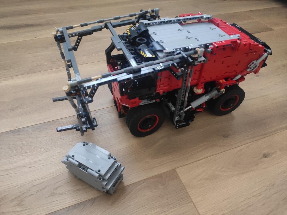 Lego 42082 Model C - Garbage Truck
