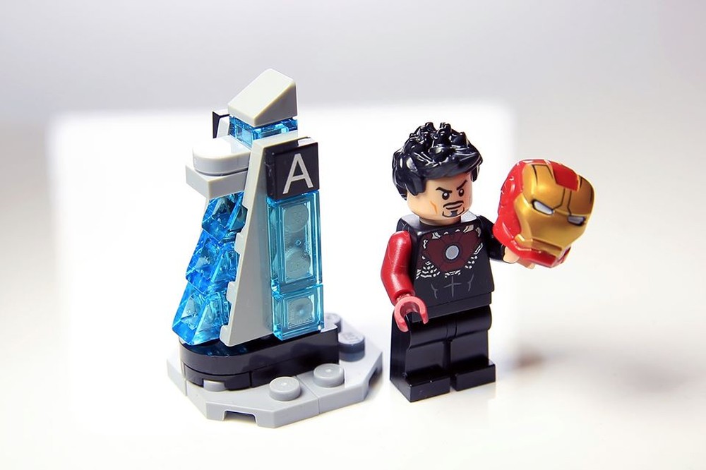 Lego Free instructions - LEGO Mini Avengers Tower