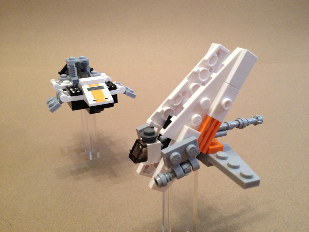 Lego 75009 Colony Defender and Dropship