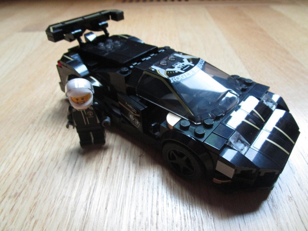 Lego Lamborghini Aventador SVJ