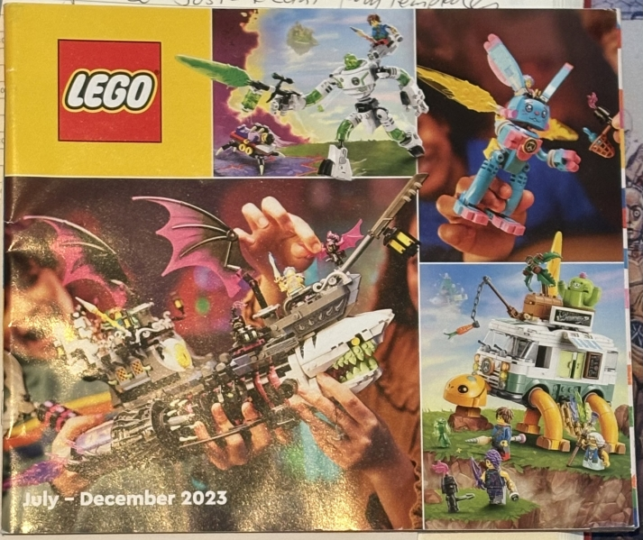 Lego 2023 Large Australian / New Zealand July - December (AUS - 6460643, NZ - 6460644)