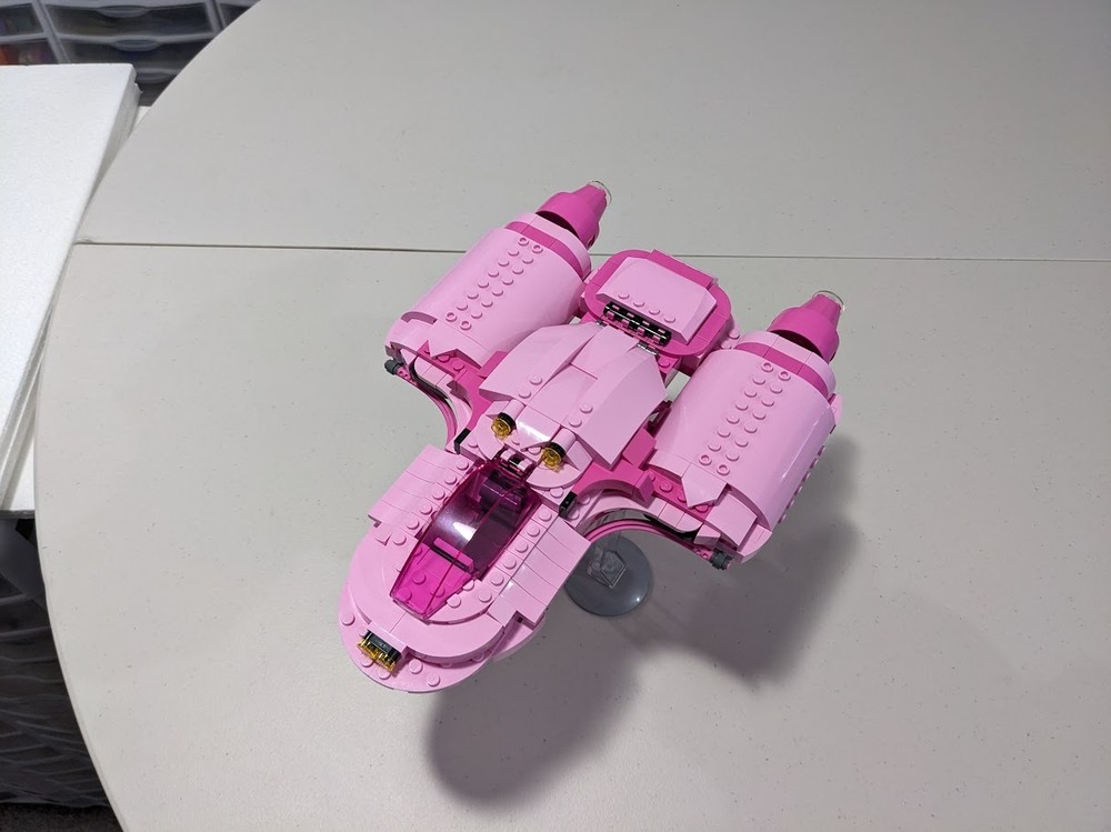 Lego Starberry Shortcake pink spaceship