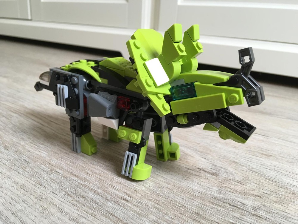 Lego 31007 - Triceratops