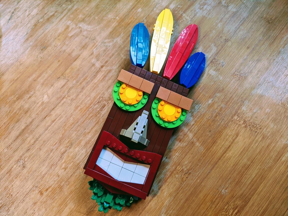 Lego Life-Size Aku-Aku Mask