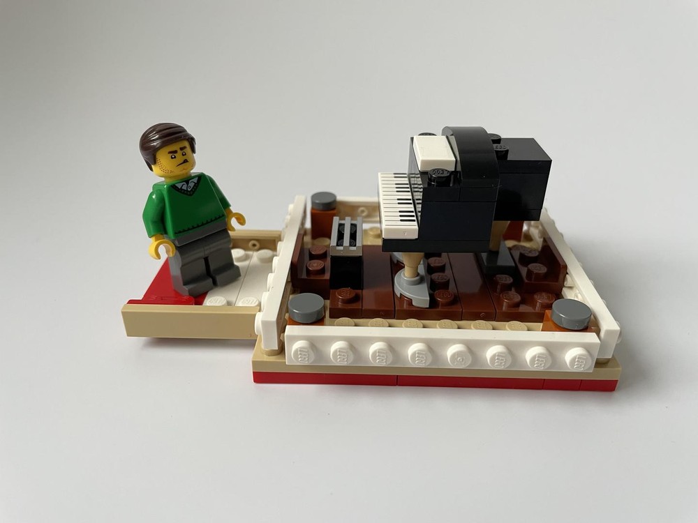 Lego Chopin's Piano