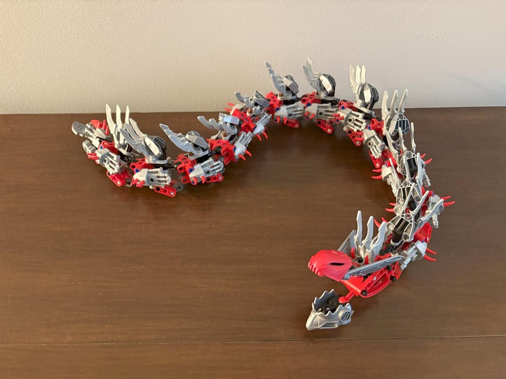 Lego Rahkshi-Headed Serpent