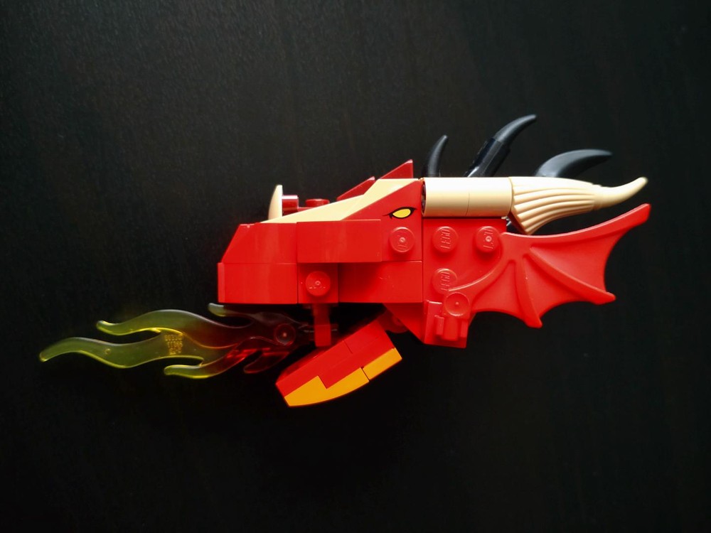 Lego Alternative Head for the Dungeons & Dragons' Red-Dragon