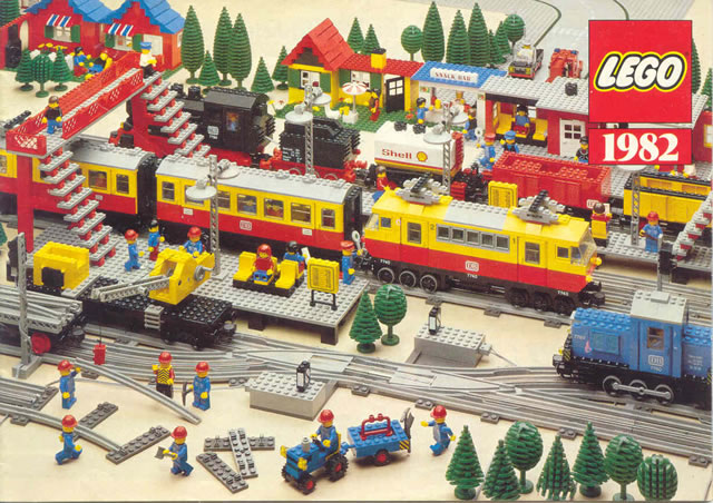 Lego 1982 Medium Train Dutch (EU IV 117706/117806 NL)