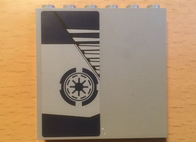 Lego Panel 1 x 6 x 5 with Dark Blue SW Galactic Republic Logo Pattern Model Right Side (Sticker) - Set 75046 / Light Bluish Gray