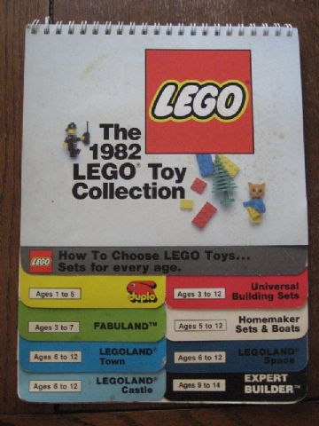 Lego 1982 Dealer Large US spiral bound