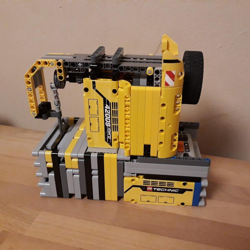 Lego Sewing Machine