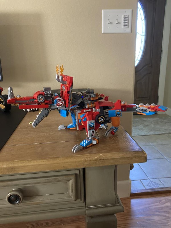 Lego Triceratops | 71484 alt.