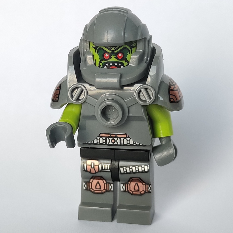Lego Alien Avenger