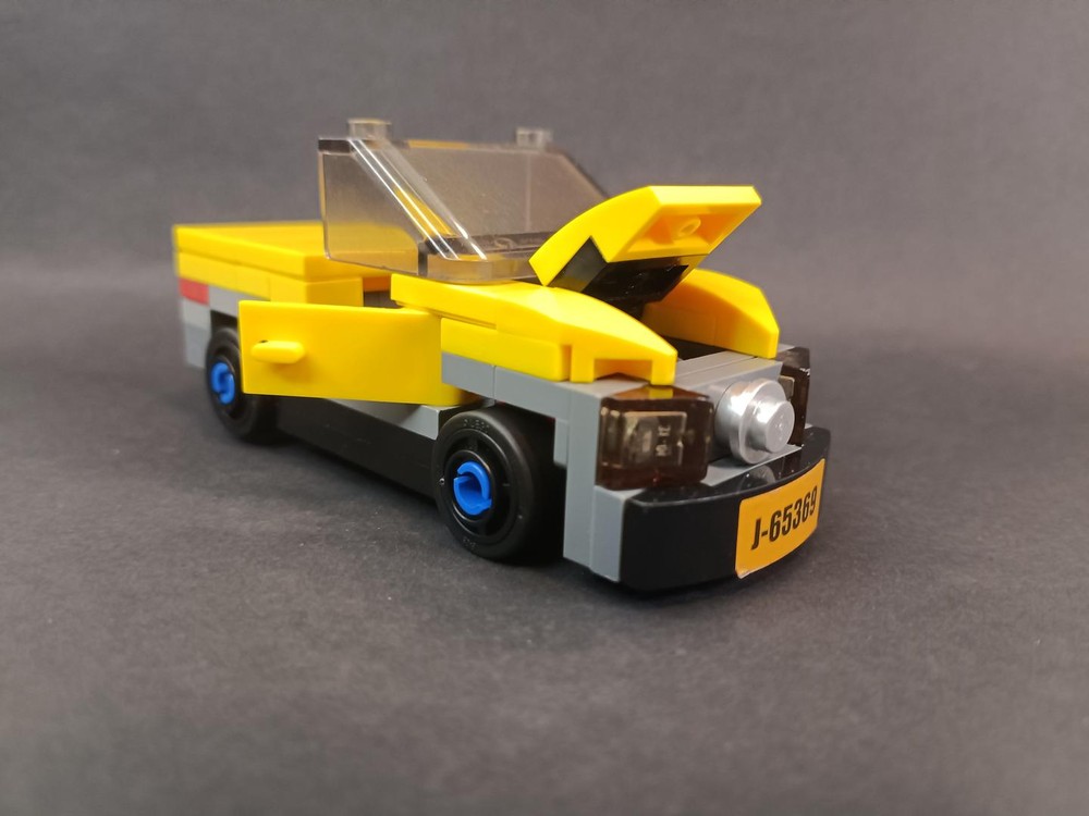 Lego Cabriolet with Opening Hood