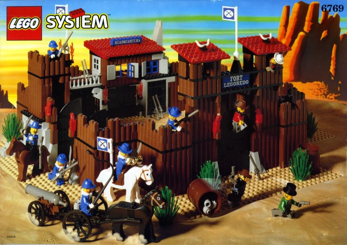 Lego Fort Legoredo