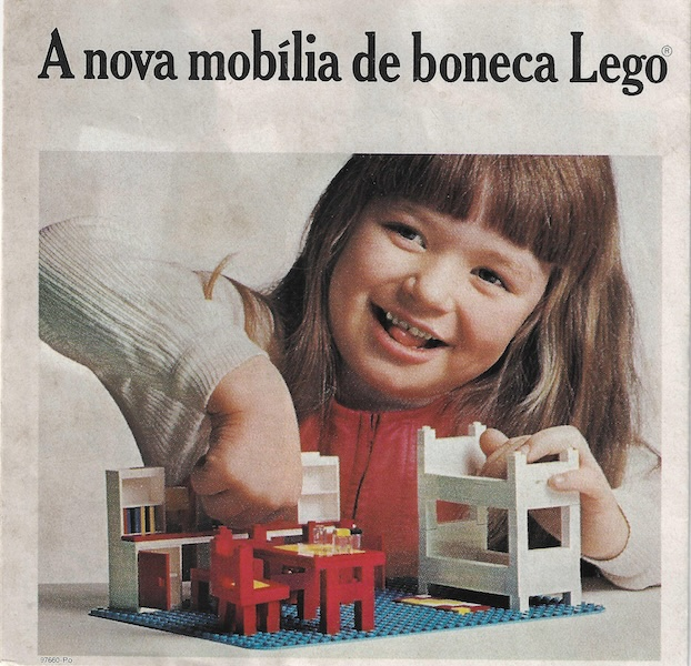 Lego 1973 Medium Portuguese Foldout - A nova mobília de boneca Lego (97660-Po.)