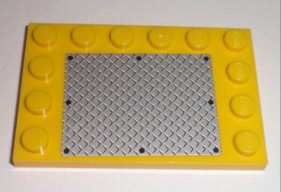 Lego Tile, Modified 4 x 6 with Studs on Edges with Black Rivets on Silver Tread Plate Pattern (Sticker) - Sets 7632 / 7945 / Yellow