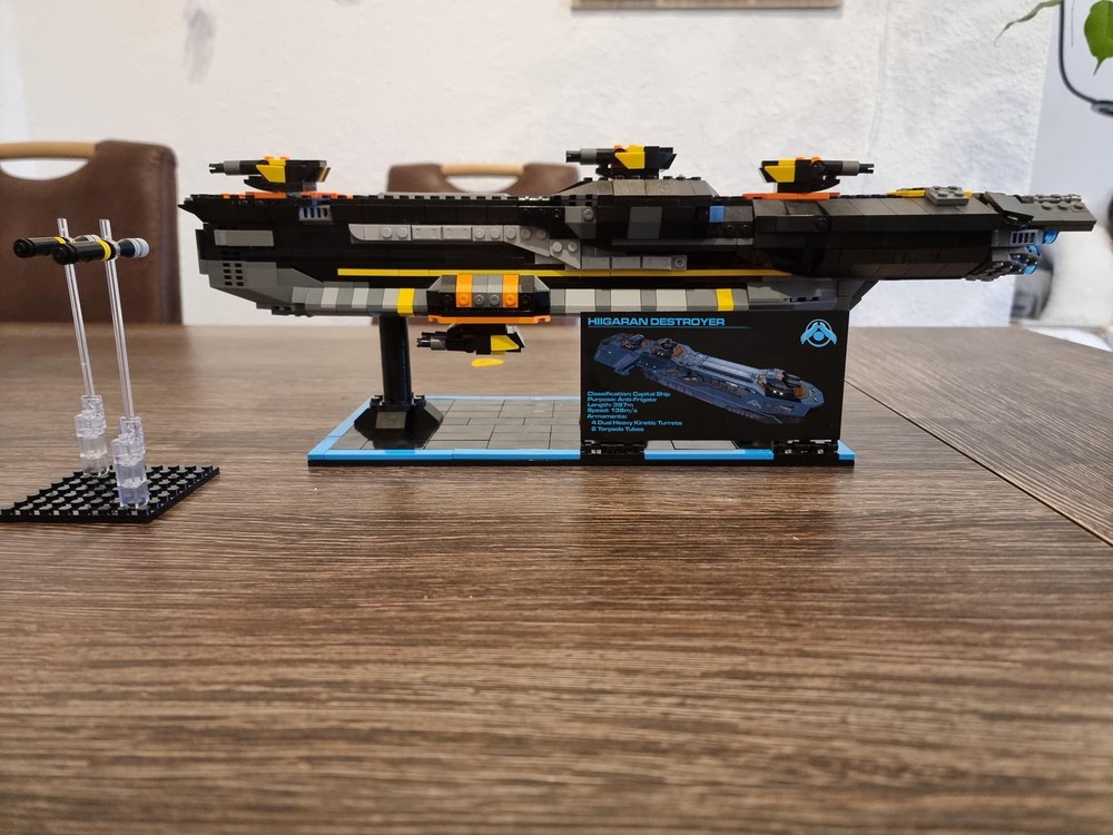 Lego Homeworld 2 - Hiigaran Destroyer